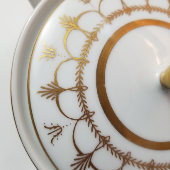 Palazzo Sugar Bowl w/ Lid "Crescent" #8270  Fine White Porcelain & Gold Japan - Picture 4 of 8